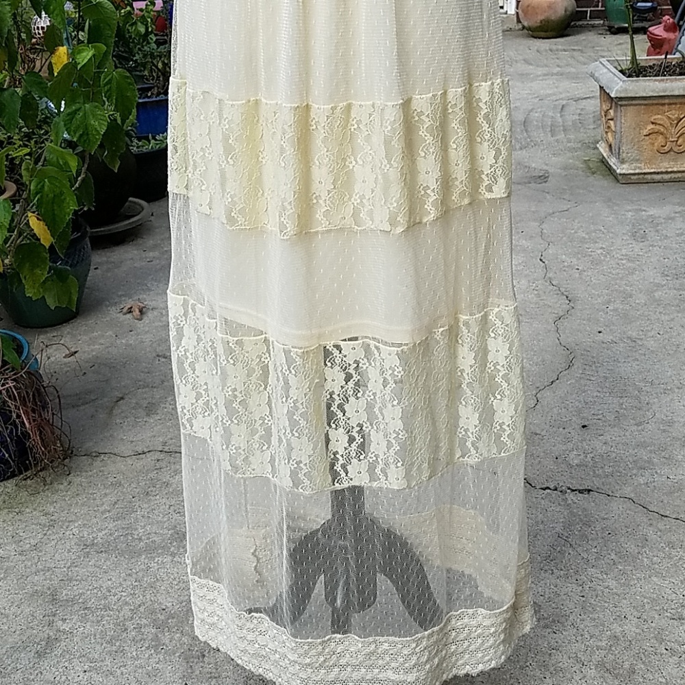 Double zero Cream vintage Bohemian lace dress - Picture 3 of 5